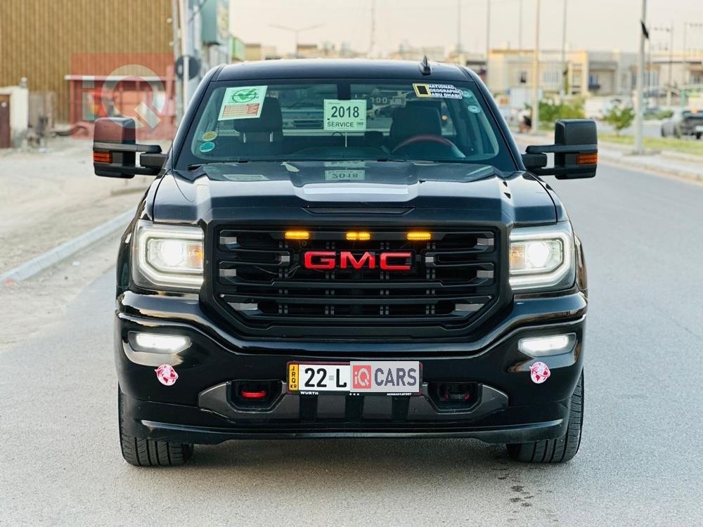 GMC Sierra